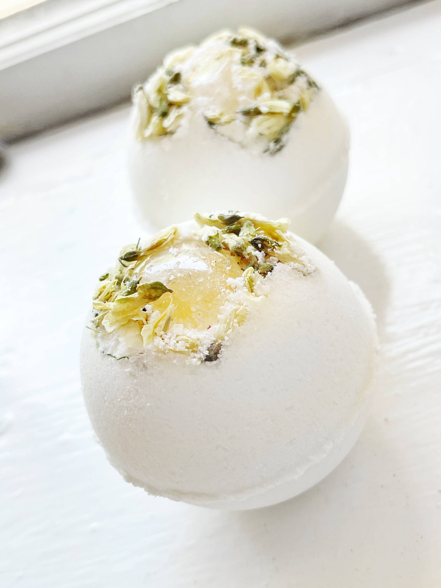 Citrine & Jasmine Bath Bombs