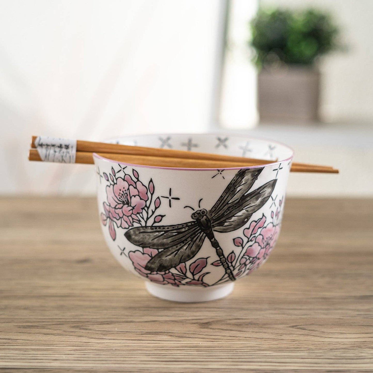 Dragonfly Donburi Bowl With Chopsticks Set