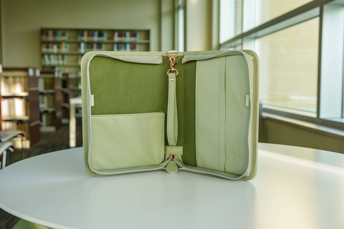 Weave Bible Case, Crossbody
