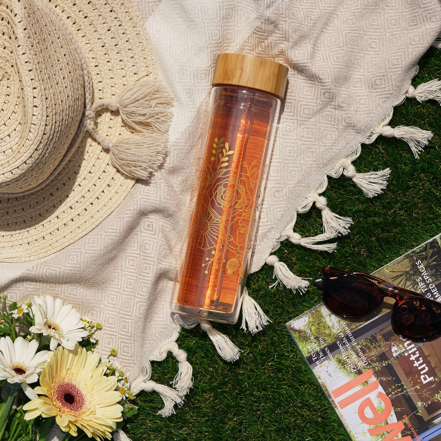 Blair: Bouquet Glass Travel Infuser Mug